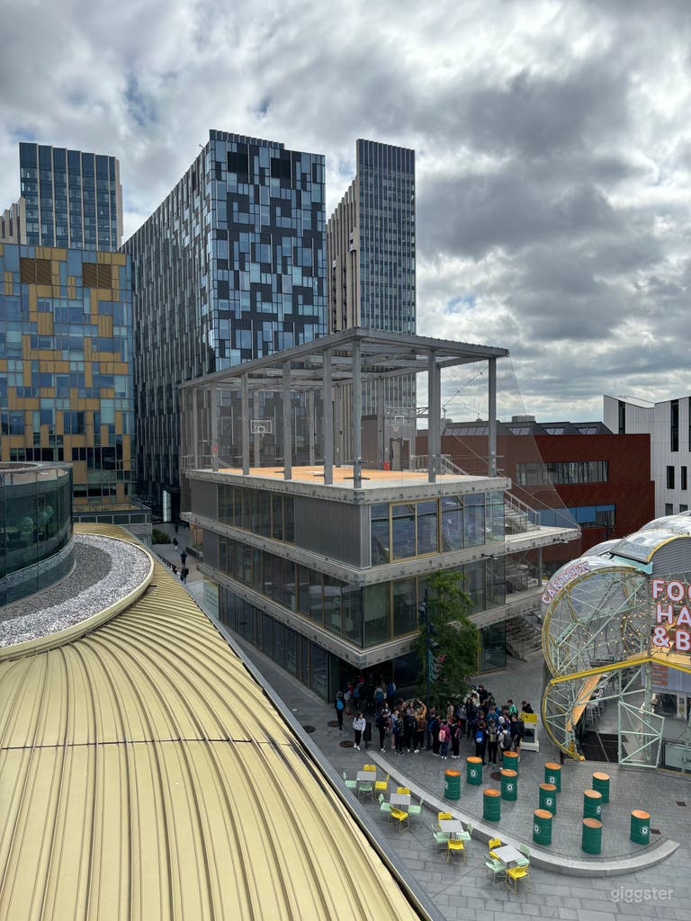  Basketball court on the rooftop of building C1 