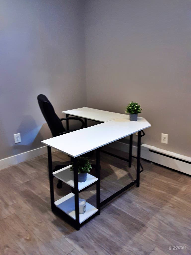  Private Office Suite in Glen Clove 