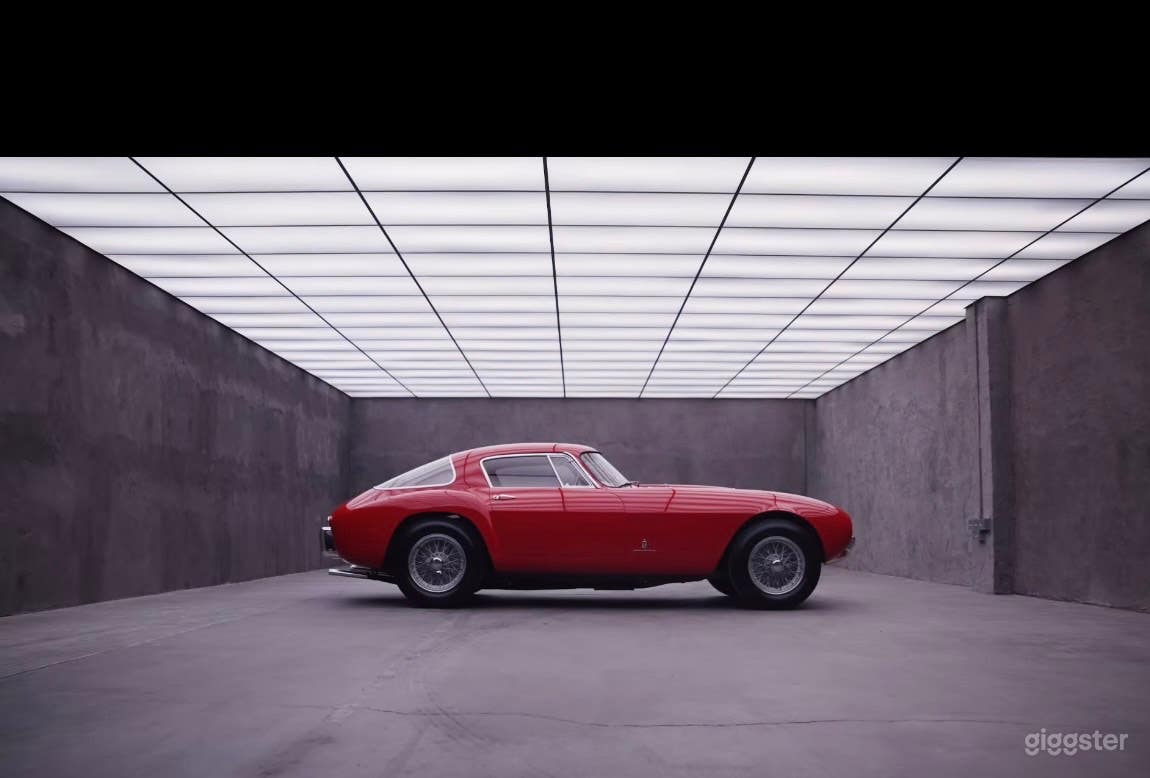 Matrix Box Stage Photo 4