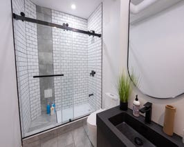  Elegant Professional Gym Space 