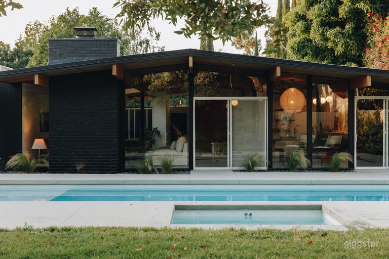  Mid Century Designer Home with Mountain Views 