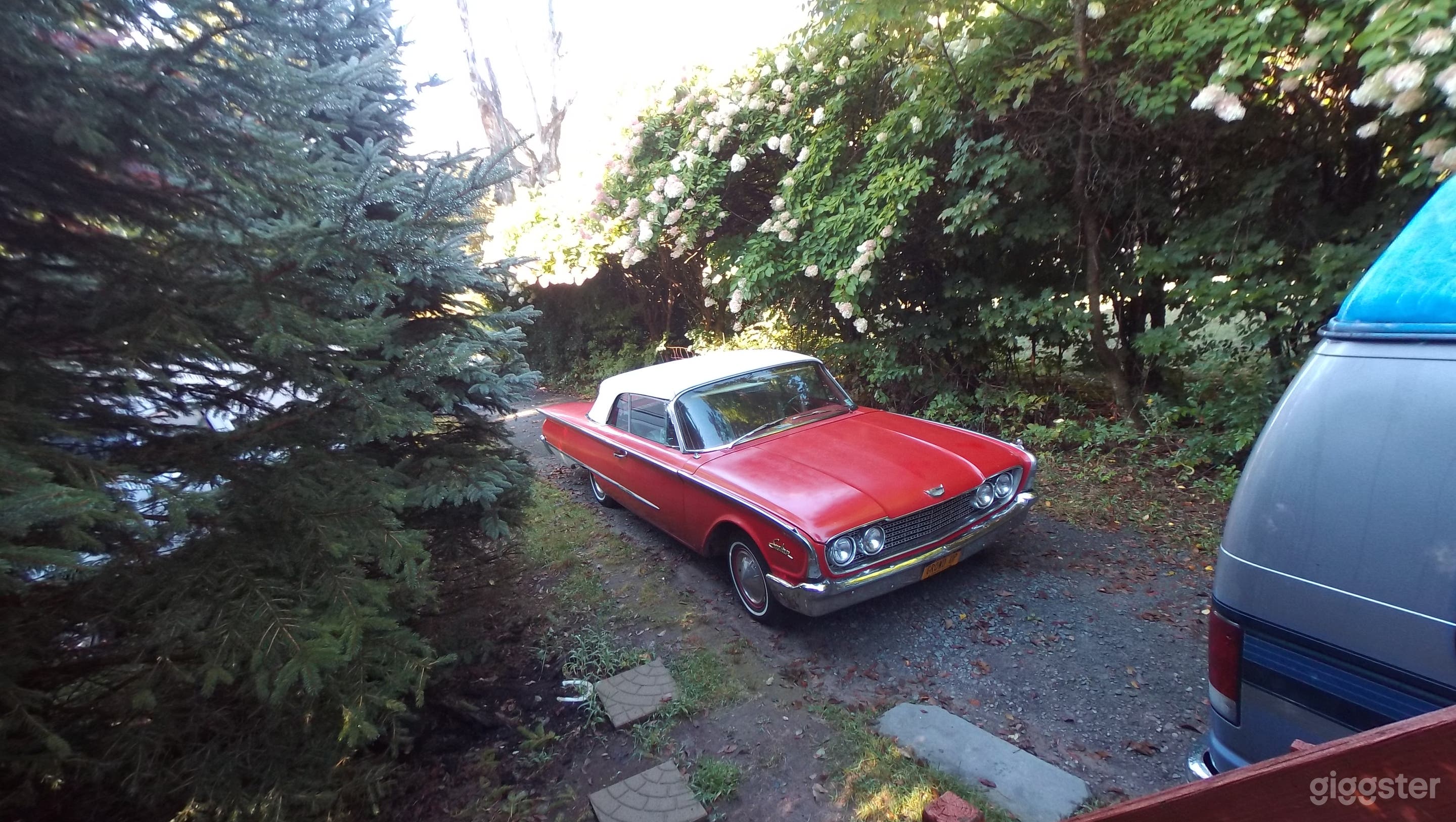 1960 Ford Sunliner convertible Photo 3