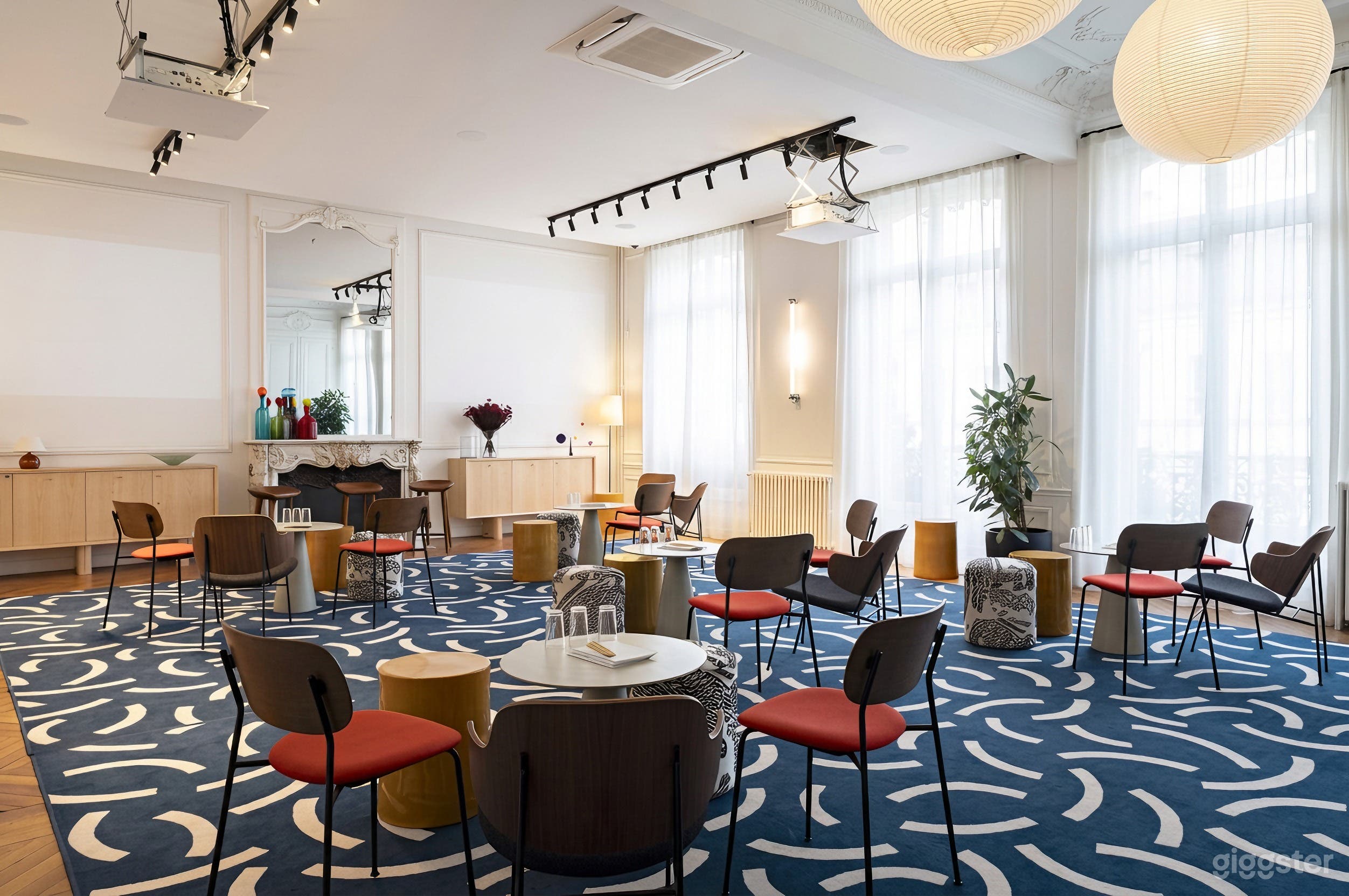 Photo de Le Cerisier | Salle de réunion pour 100 1