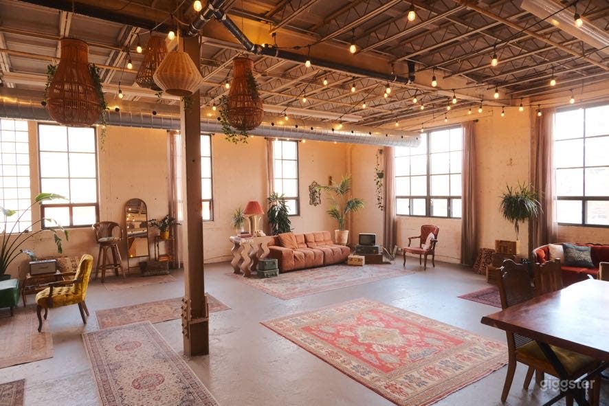 Cozy Industrial Loft Studio and Event Space Photo 1