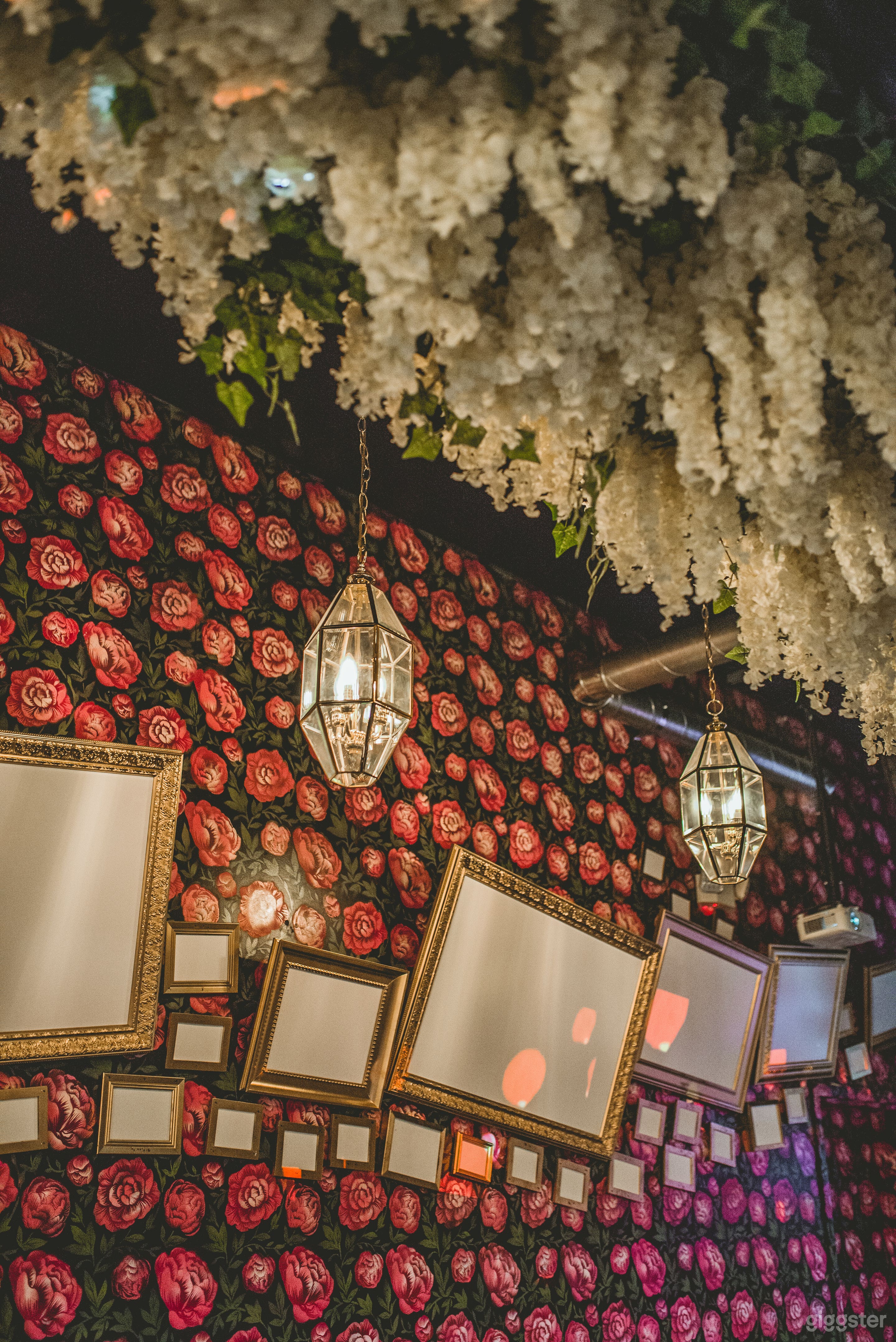 Our space definitely sets the mood and vibes 