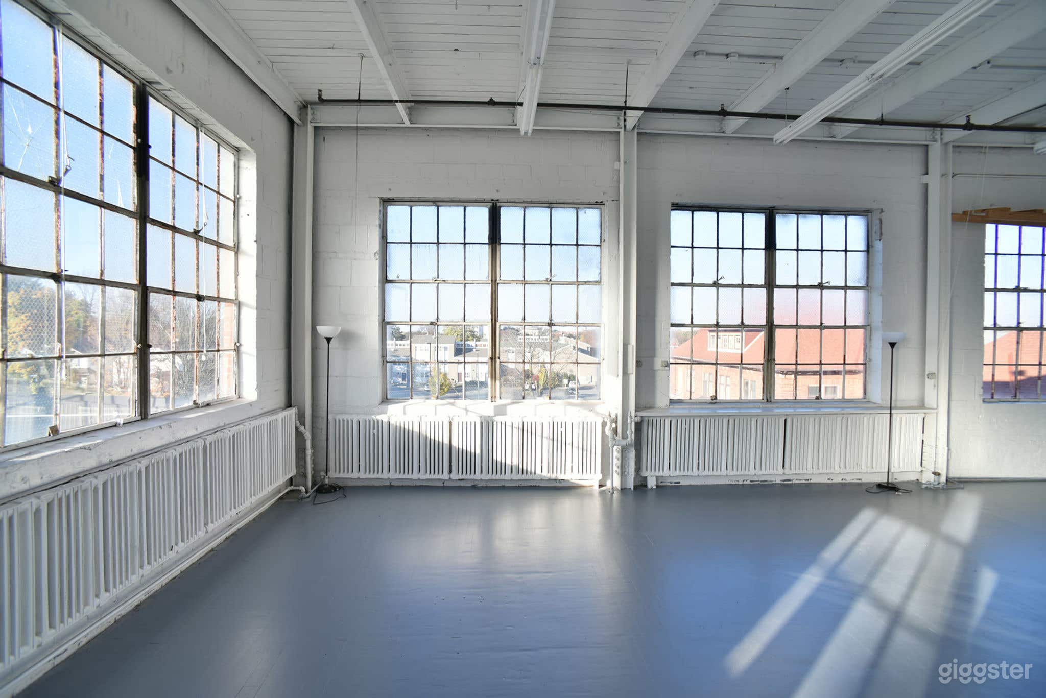 Large Industrial Loft Space Photo 2