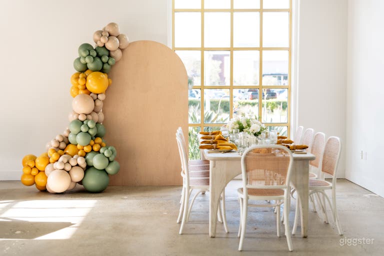  Bright White Dining Room 