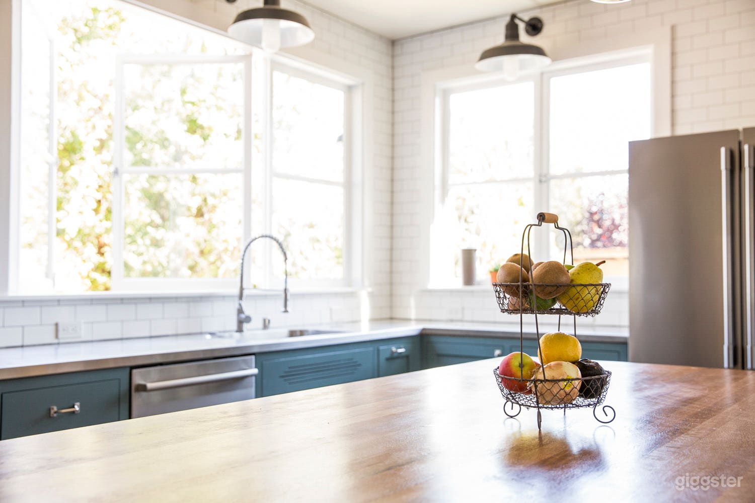 Oakland Farmhouse Photo 2