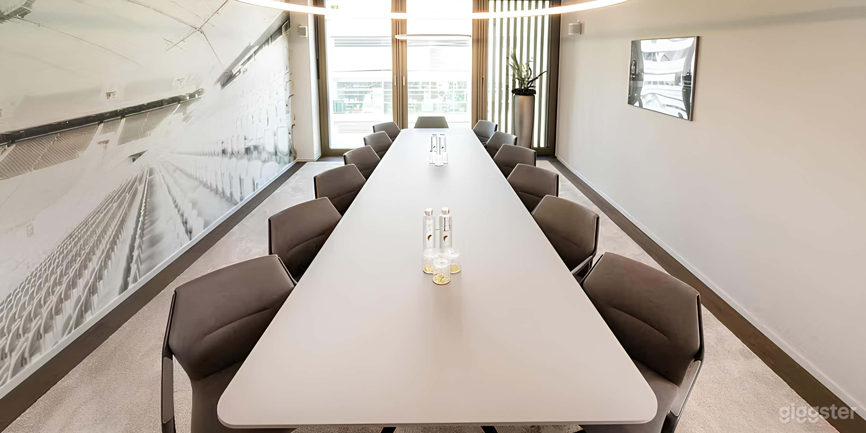 Representative Conference Room The Länd Foto 3