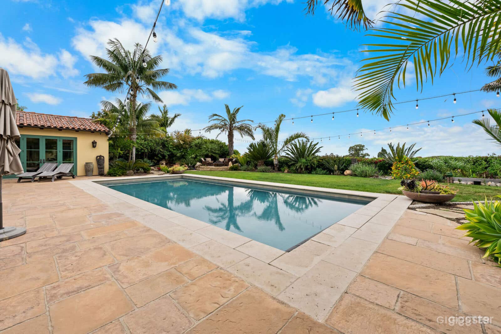 Luxury Italian Villa Swimming Pool Photo 4