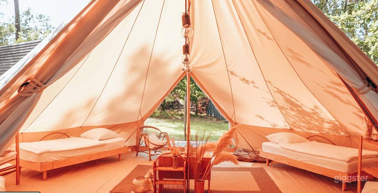  Retraite Tipi Enchantée en Forêt 