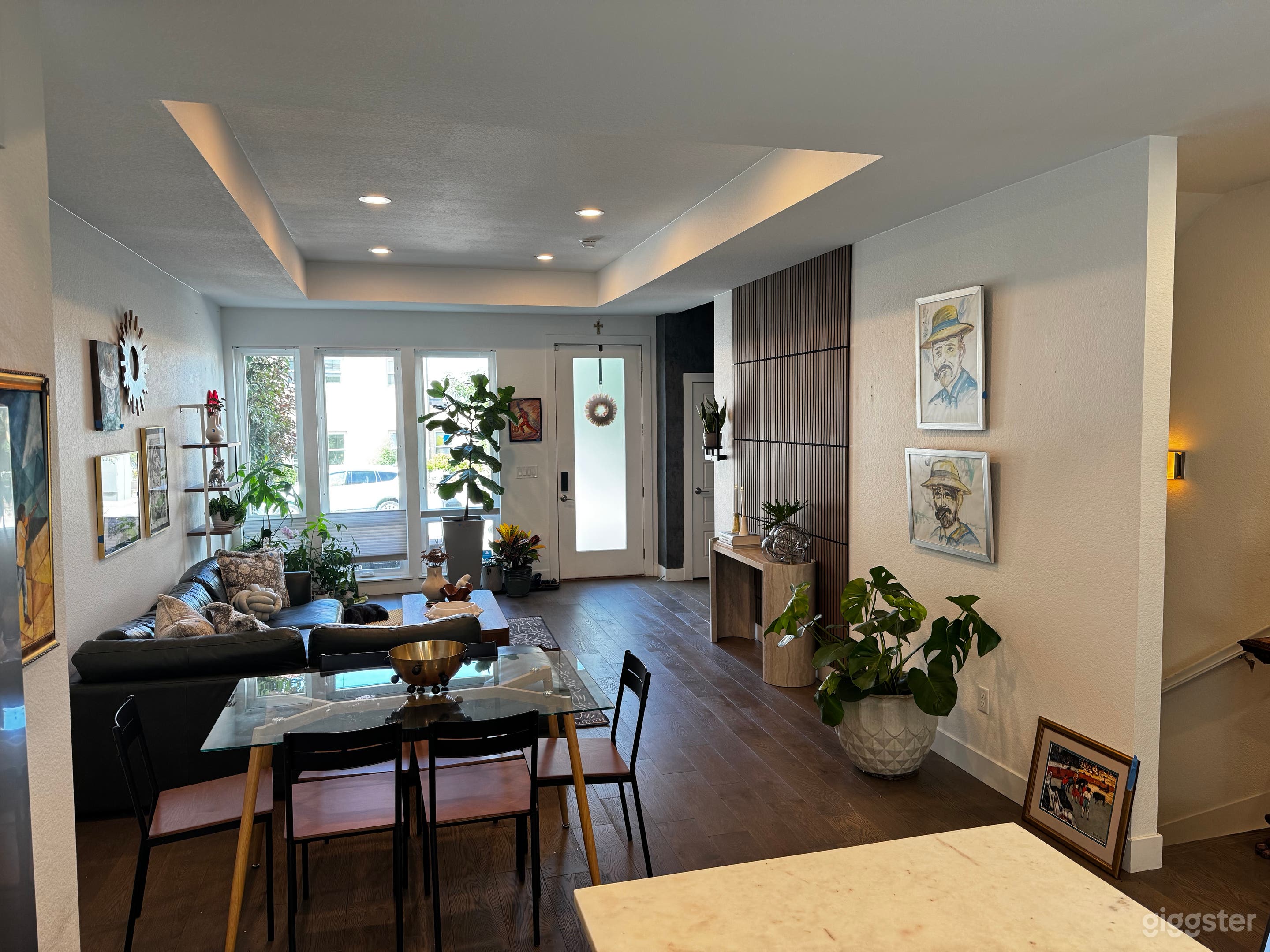 Modern Light-Filled Townhome for Private Events Photo 2