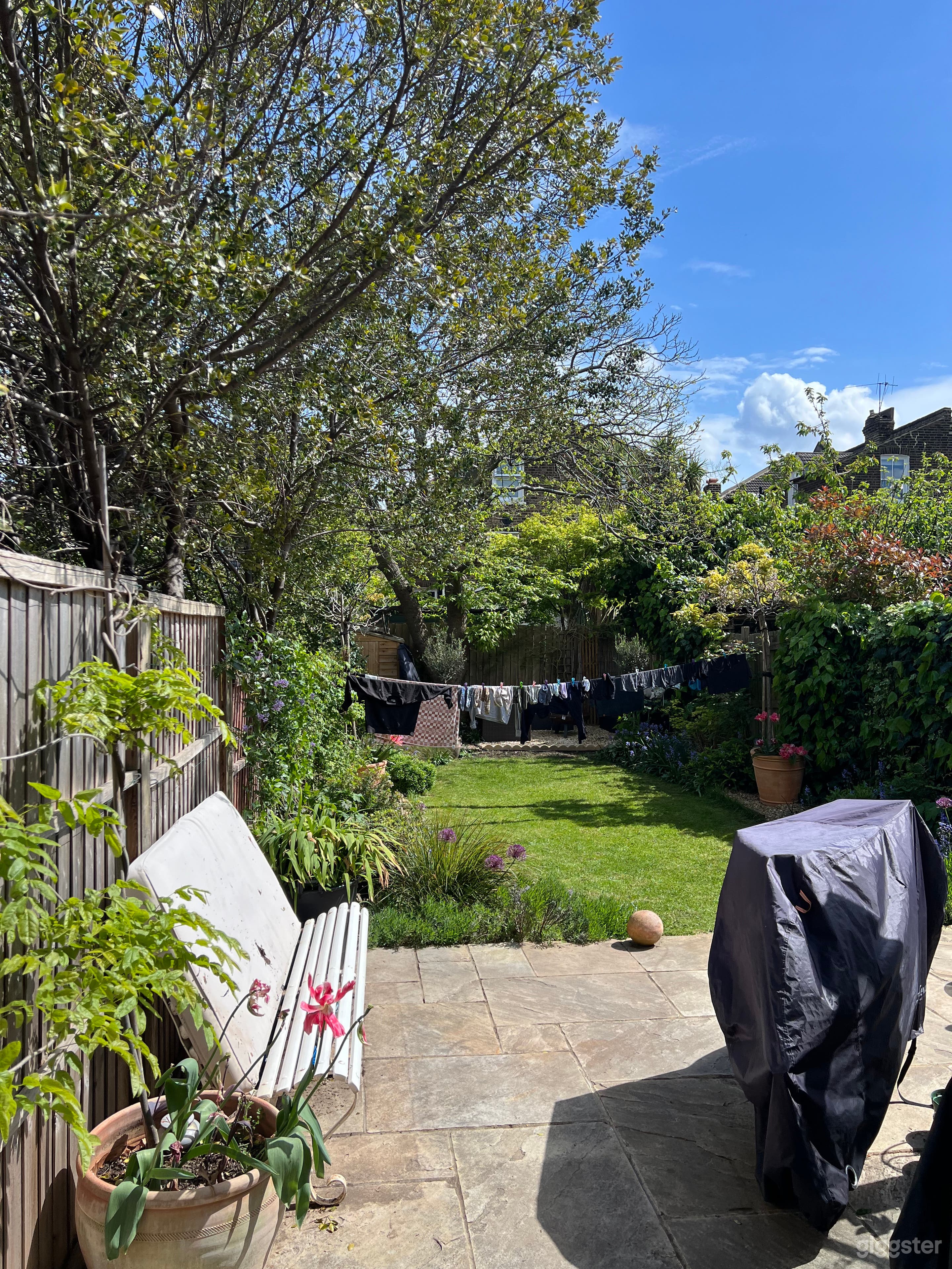 Flat Apartment with Large Garden Photo 4