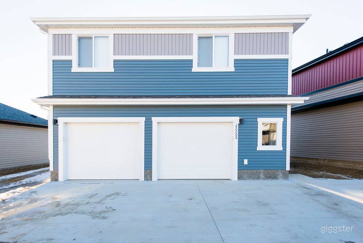  Bright West Laneway Home  