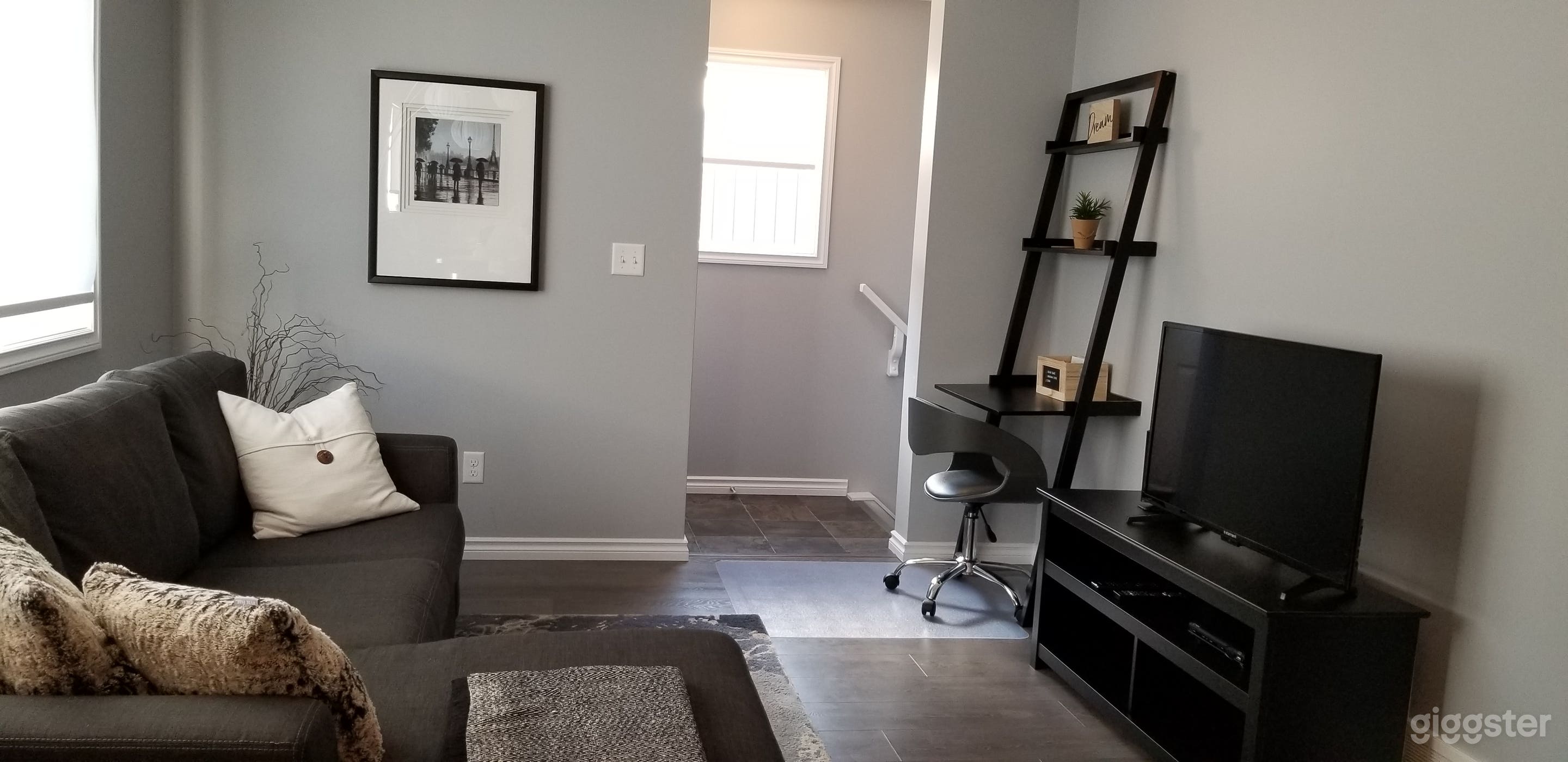 Bright West Laneway Home  Photo 3