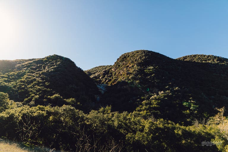  LUNA DOME | 70-Acres, Waterfall, Cinematic Vistas 