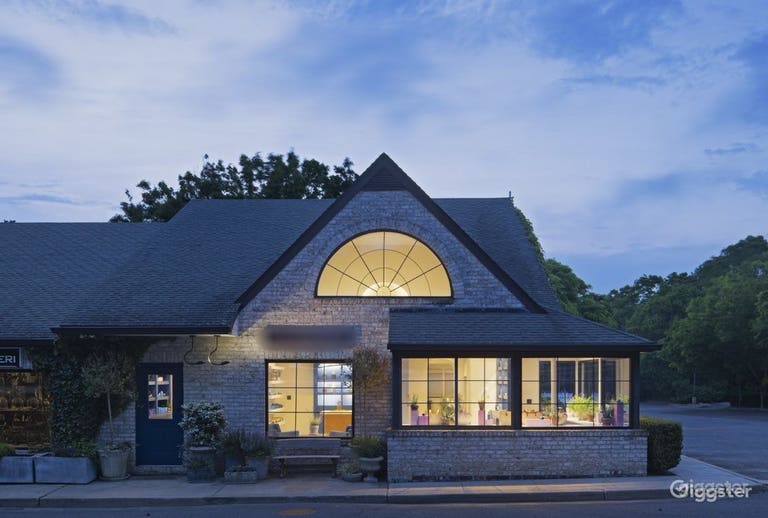  Spa bellamente renovado en East Hampton 