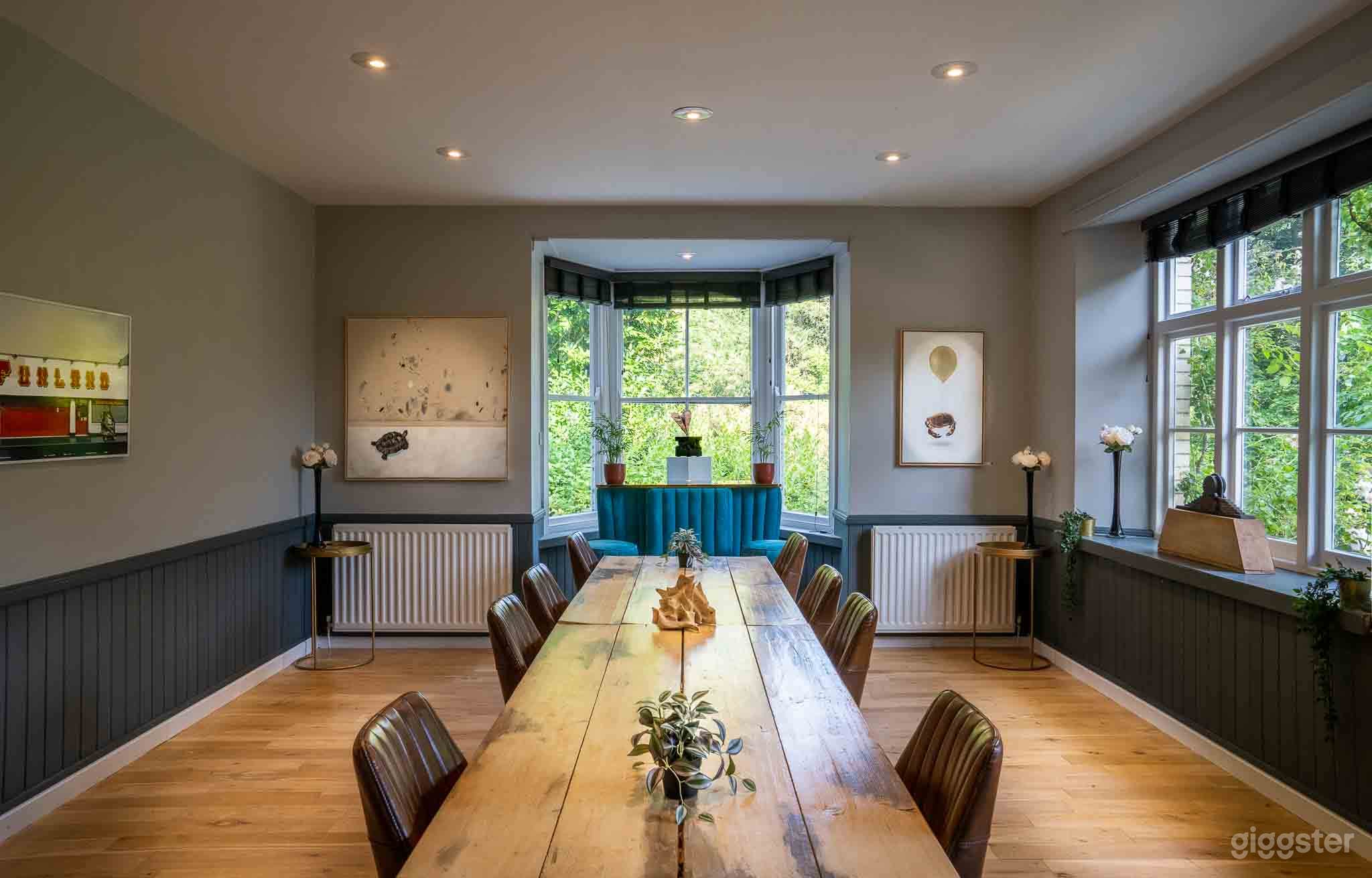East Wing - conference space or private room