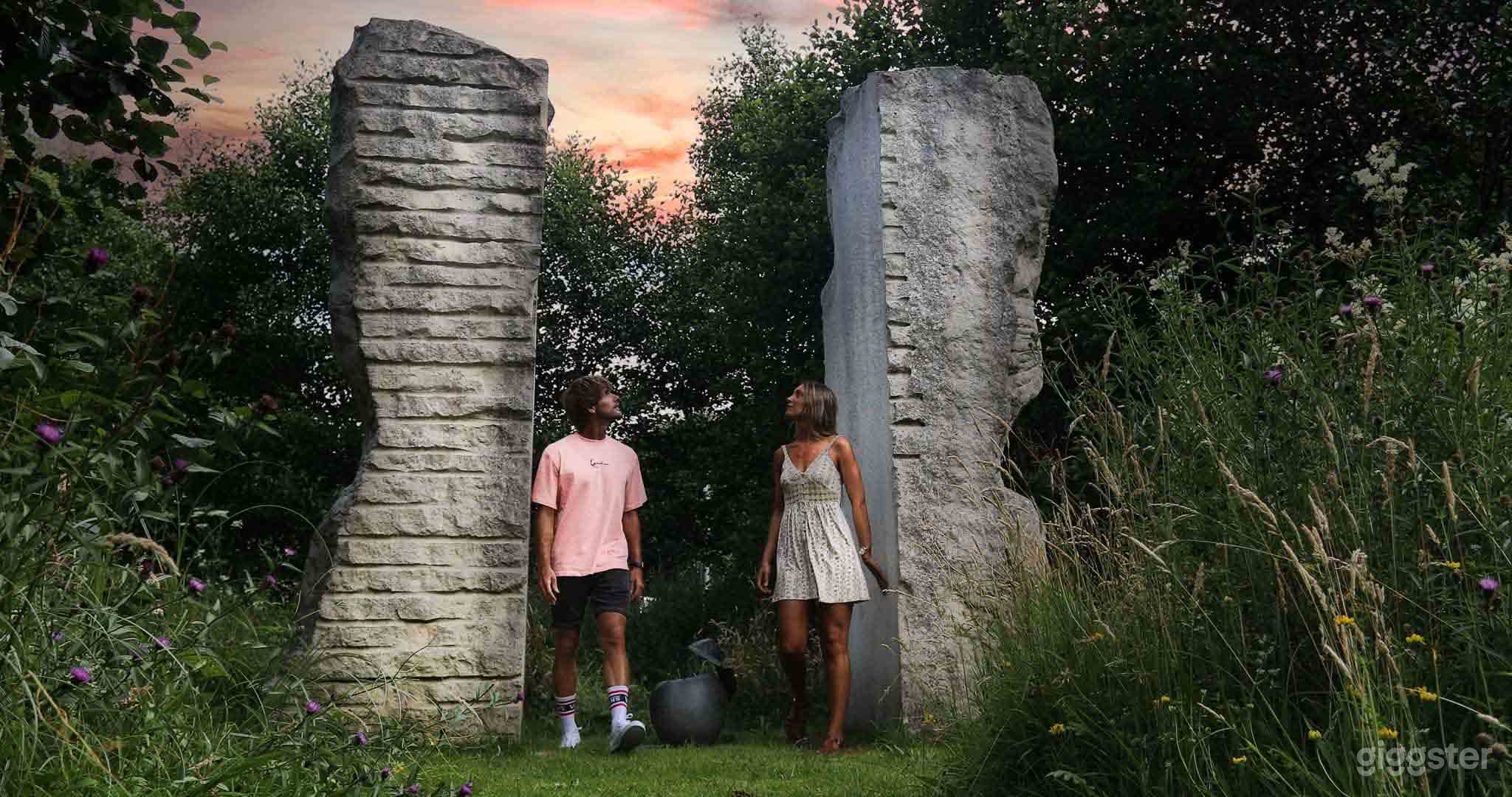 10 acres of the gardens are populated with modern and contemporary sculptures. 