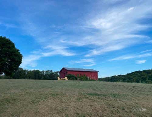 Rustic Red Barn for Productions Photo 3