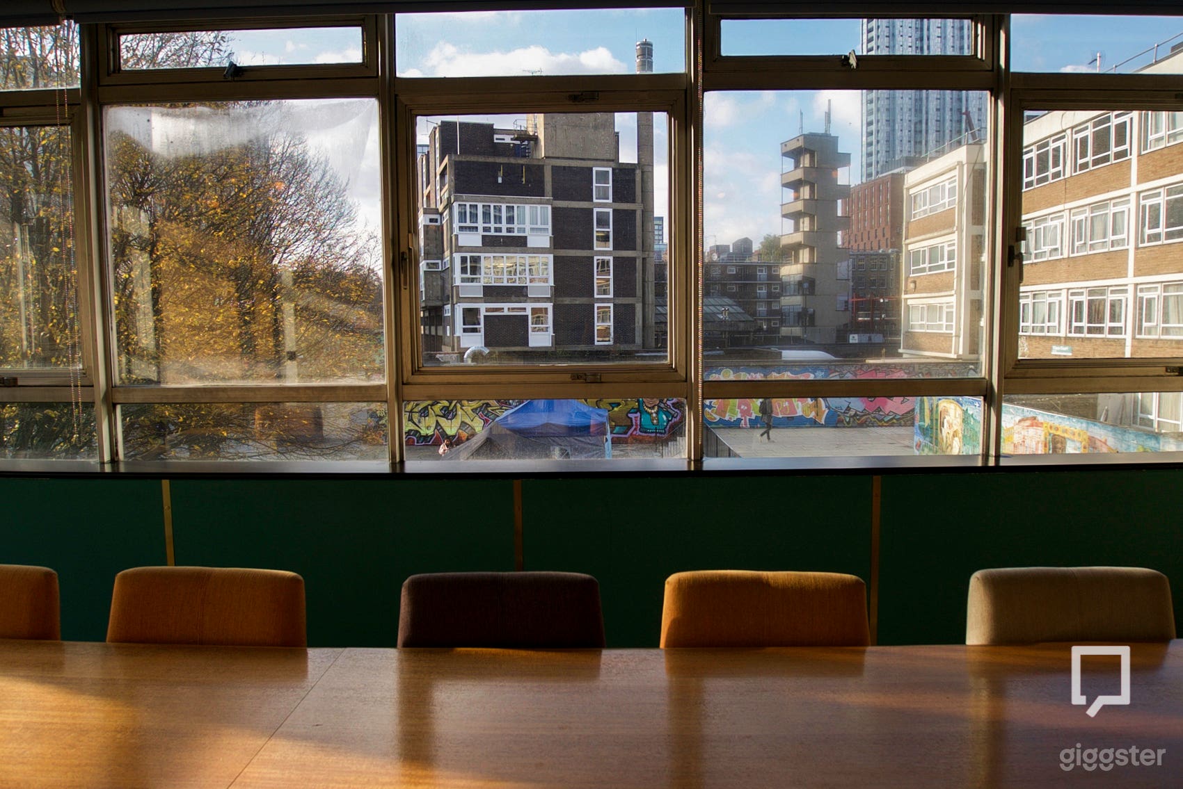 The Study Room for Meetings and Activities Photo 4