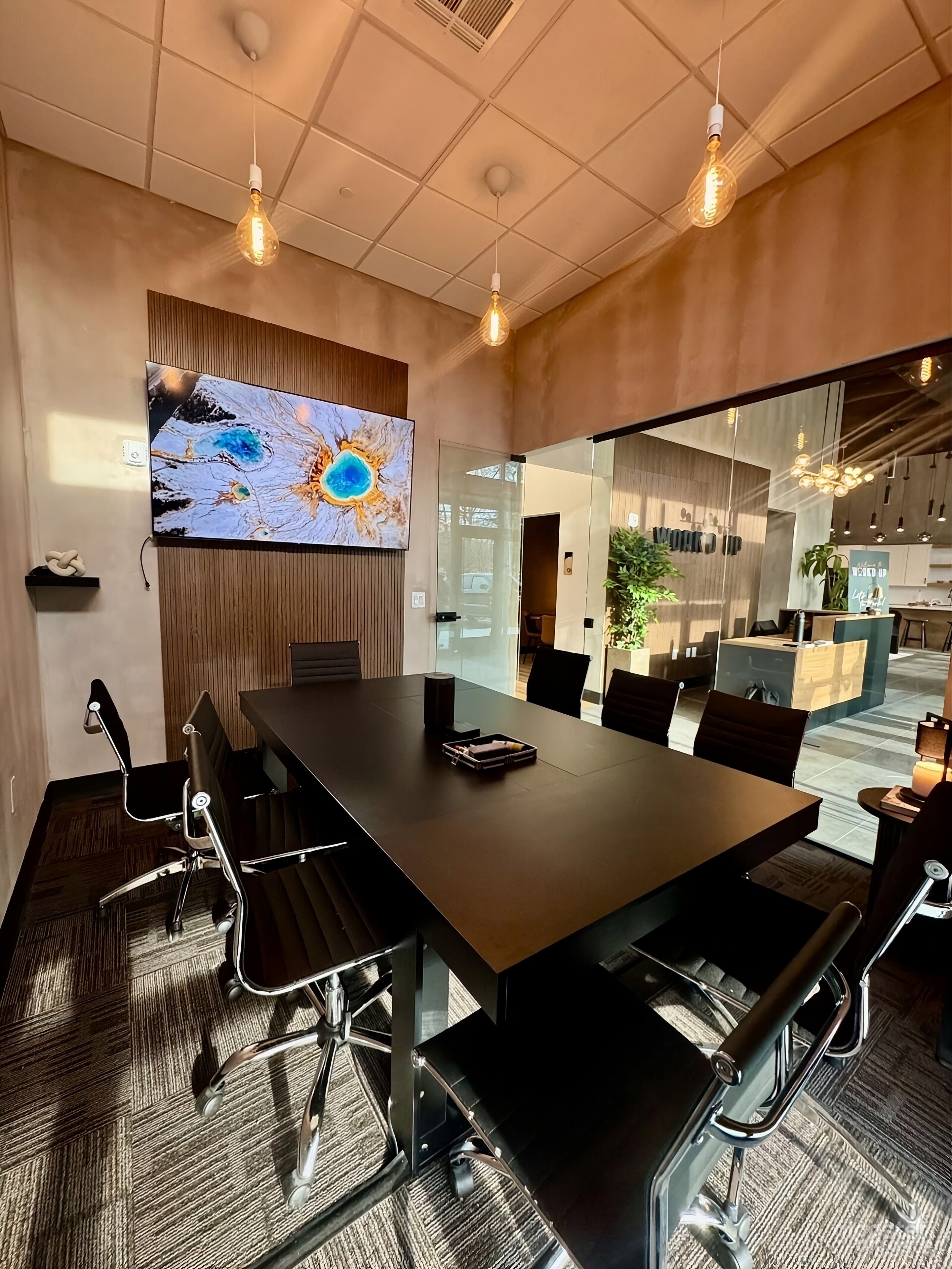 Modern Conference Room (up to 8) Photo 1