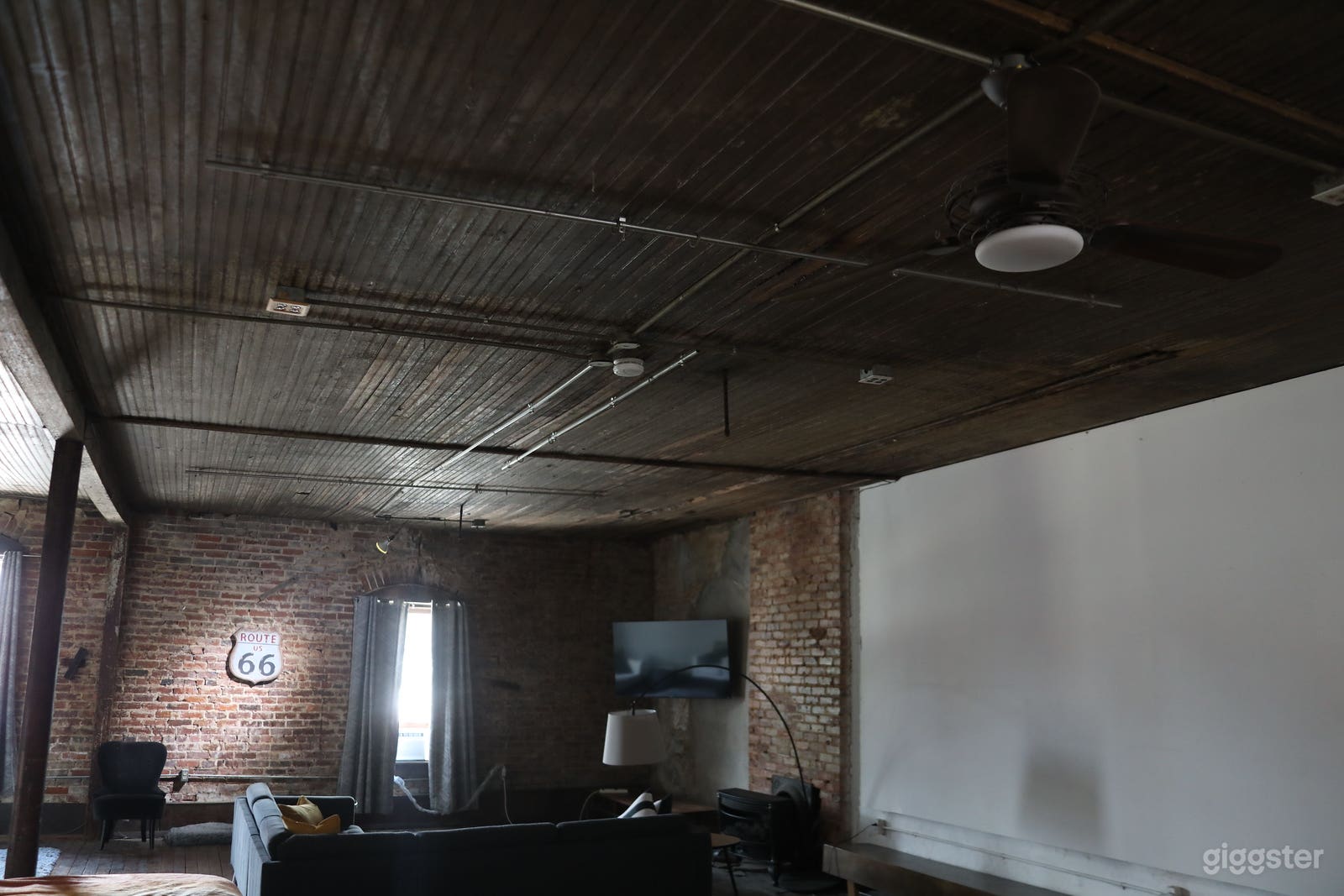 Historic Warehouse Event Space / Filming / Production Photo 4