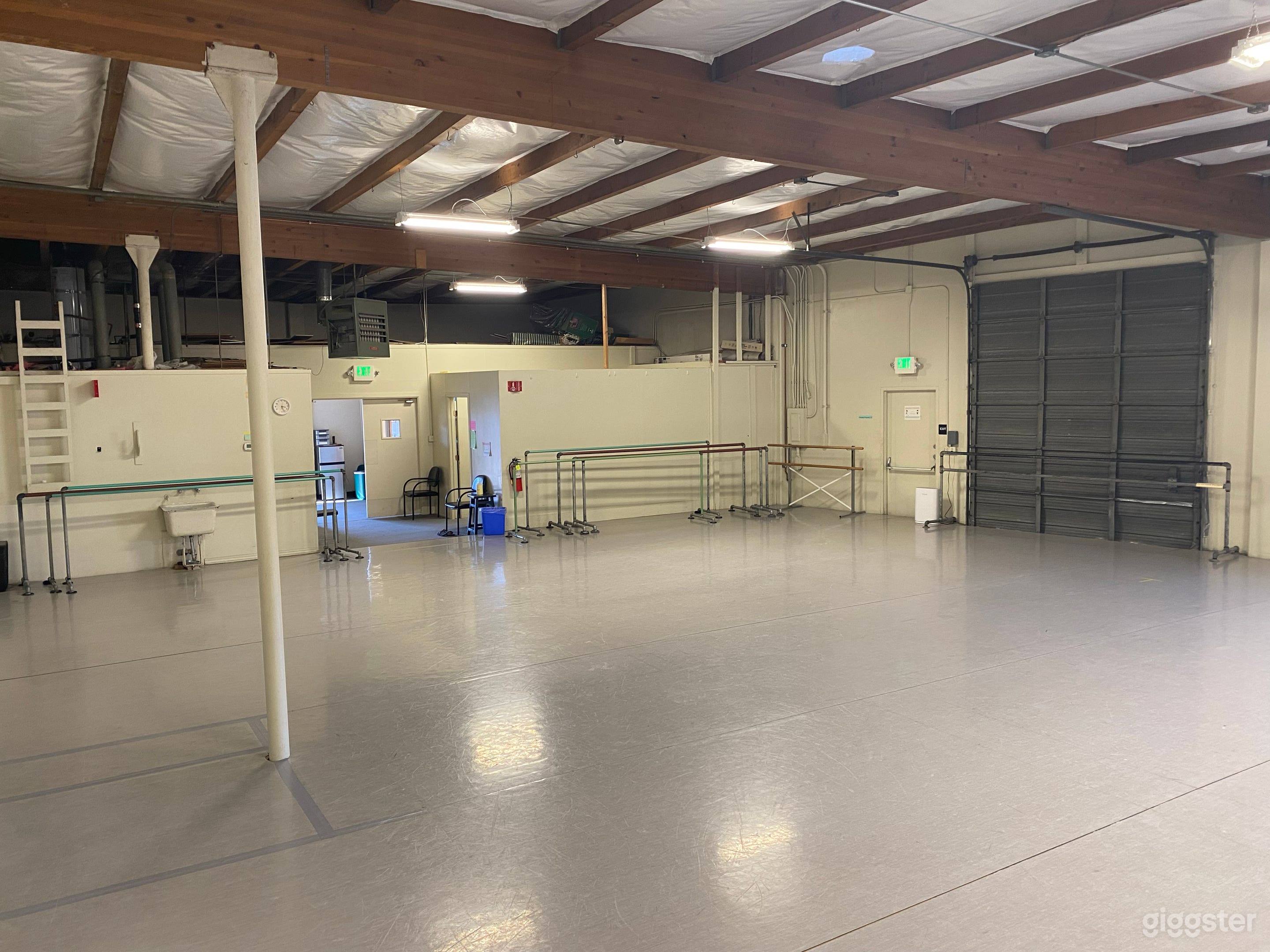 Ballet Dance Studio 1 - with Baby Grand Piano Inside  Photo 2