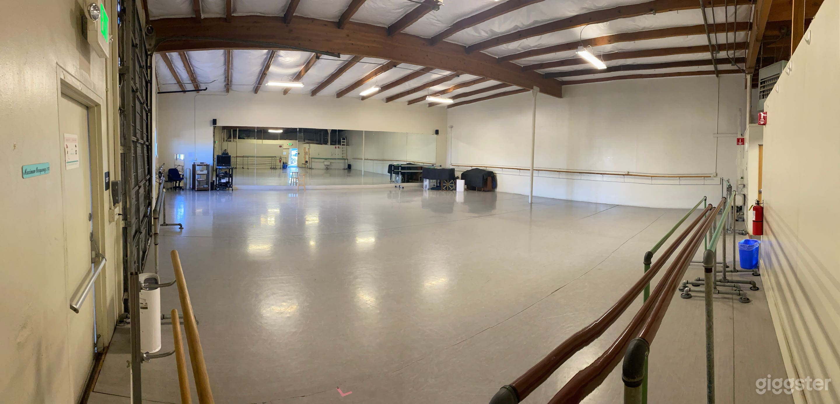 Ballet Dance Studio 1 - with Baby Grand Piano Inside  Photo 3