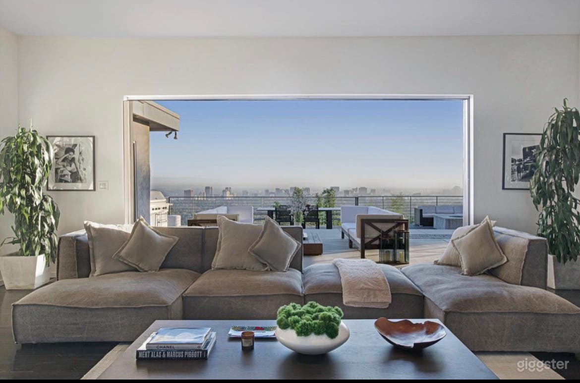 VIEW VIEW VIEW SPECTACULAR city & ocean Views, Beverly Hills Photo 1