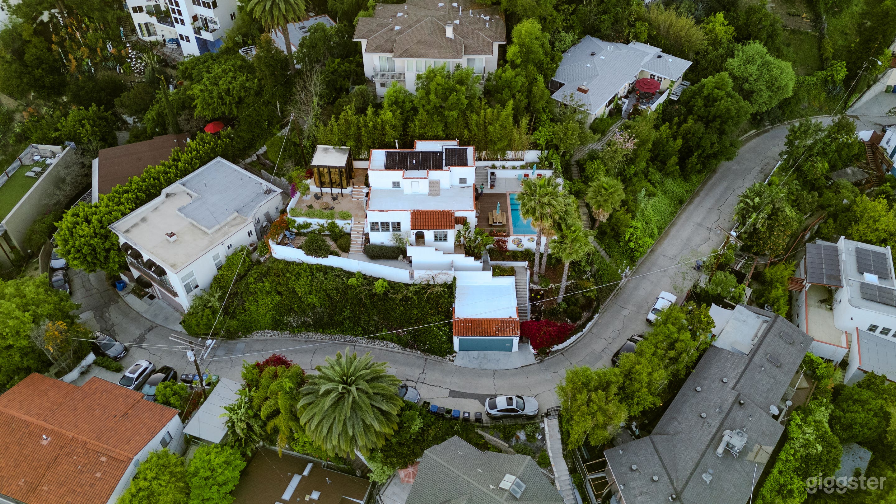 LA Panoramic View, Beachwood Spanish w Pool Photo 3