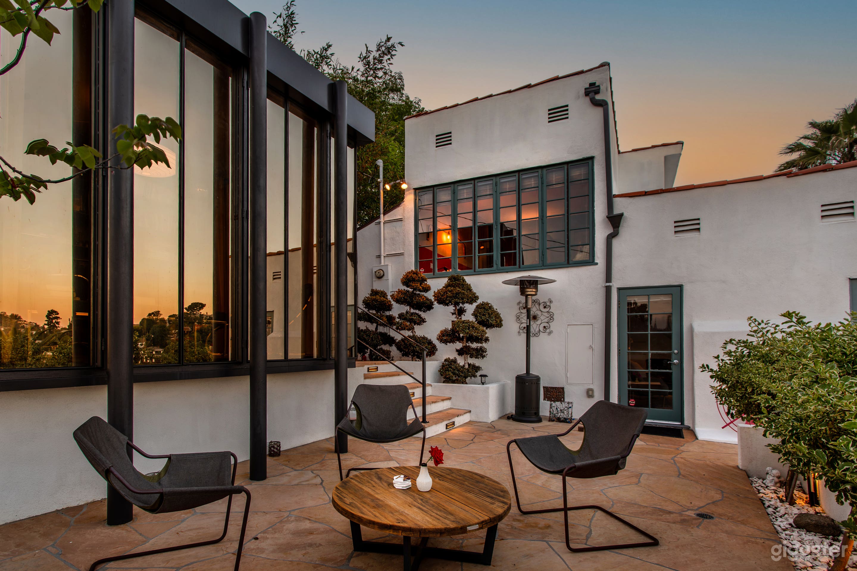 LA Panoramic View, Beachwood Spanish w Pool Photo 4