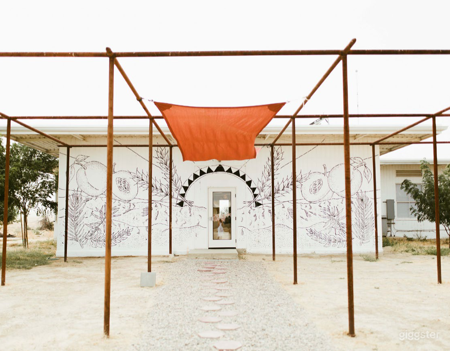 Flagship Pergola Photo 3