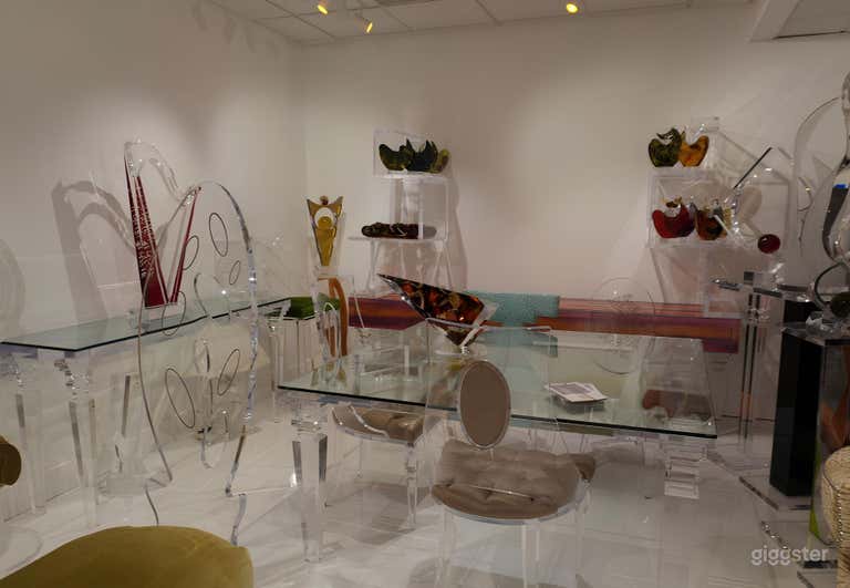  Modern Theatre Office 