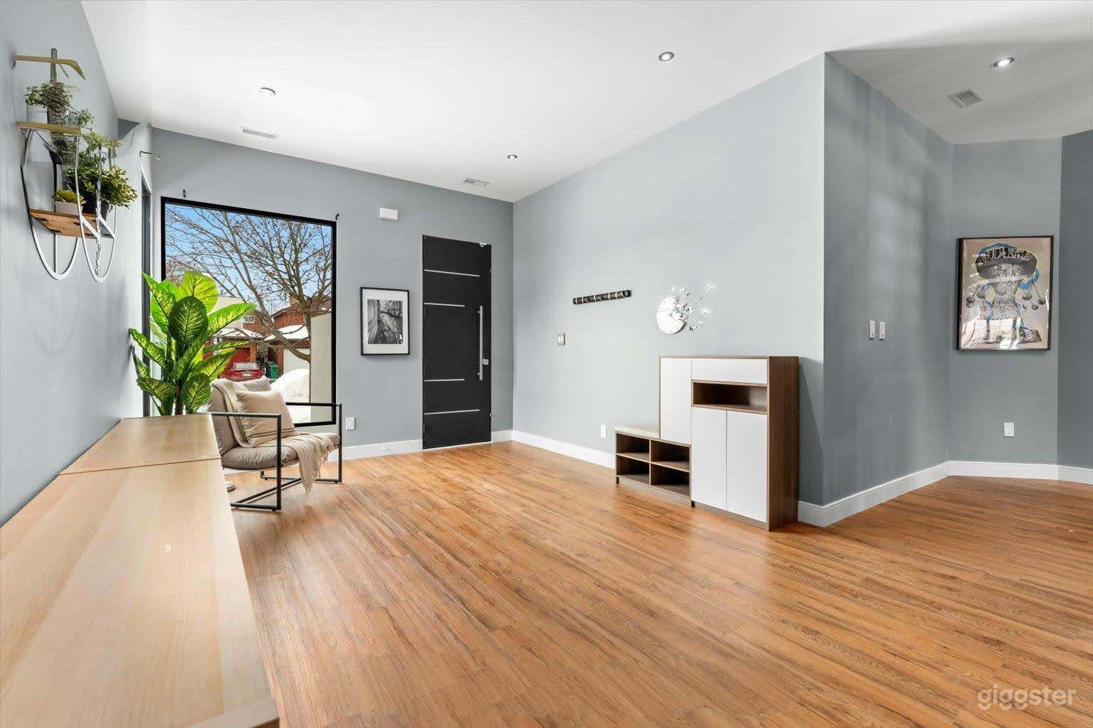 Modern oasis in the city-let the nature in Photo 3