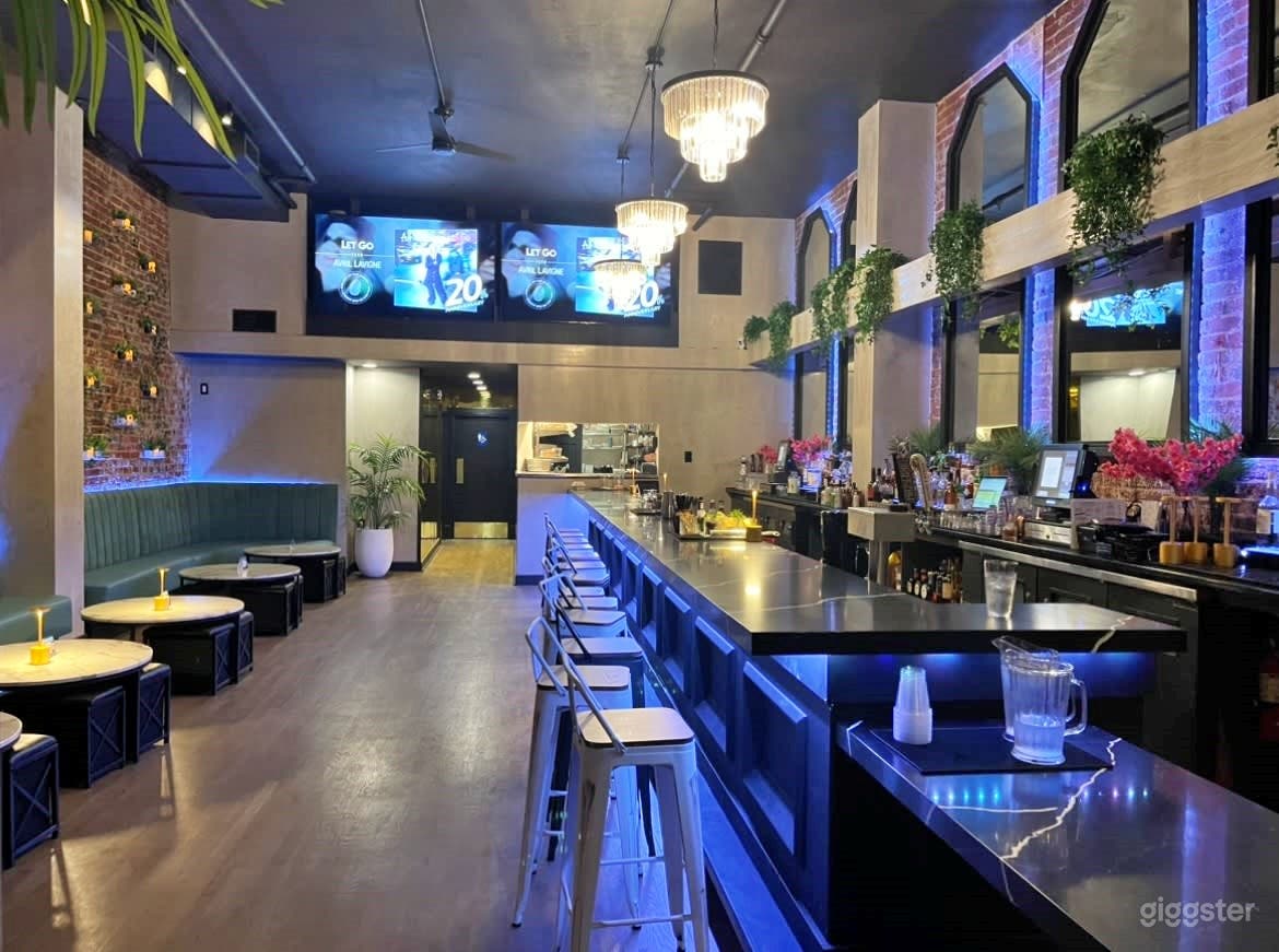 ZOE Cocktail Bar &amp; Bites Photo 1