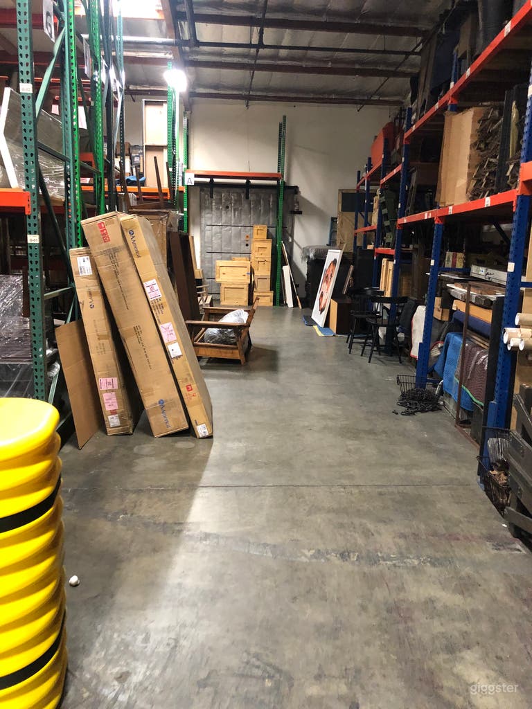  Racks, furniture, boxes 