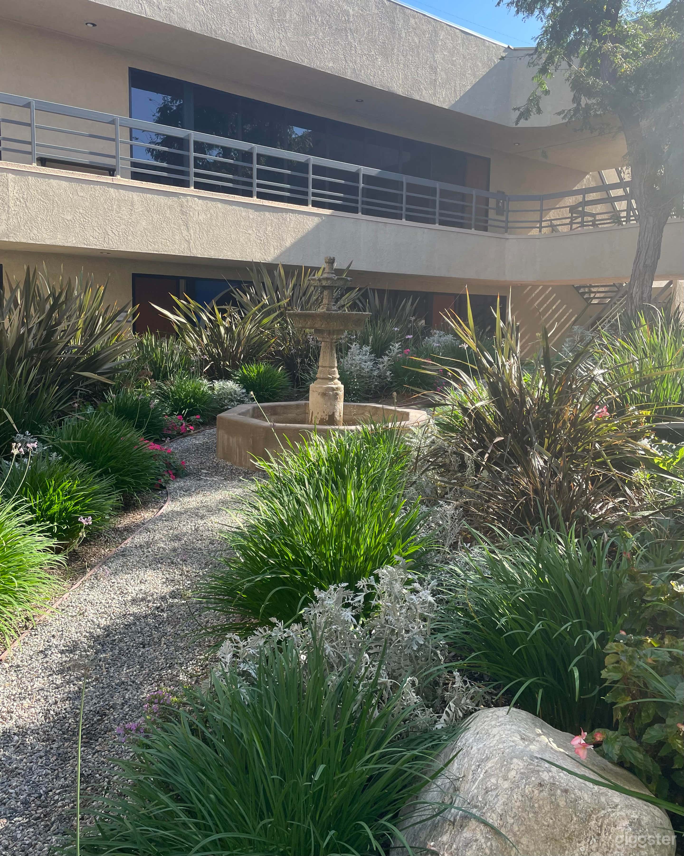 Exec Office &amp; Conference Rooms in Mission Viejo Photo 2