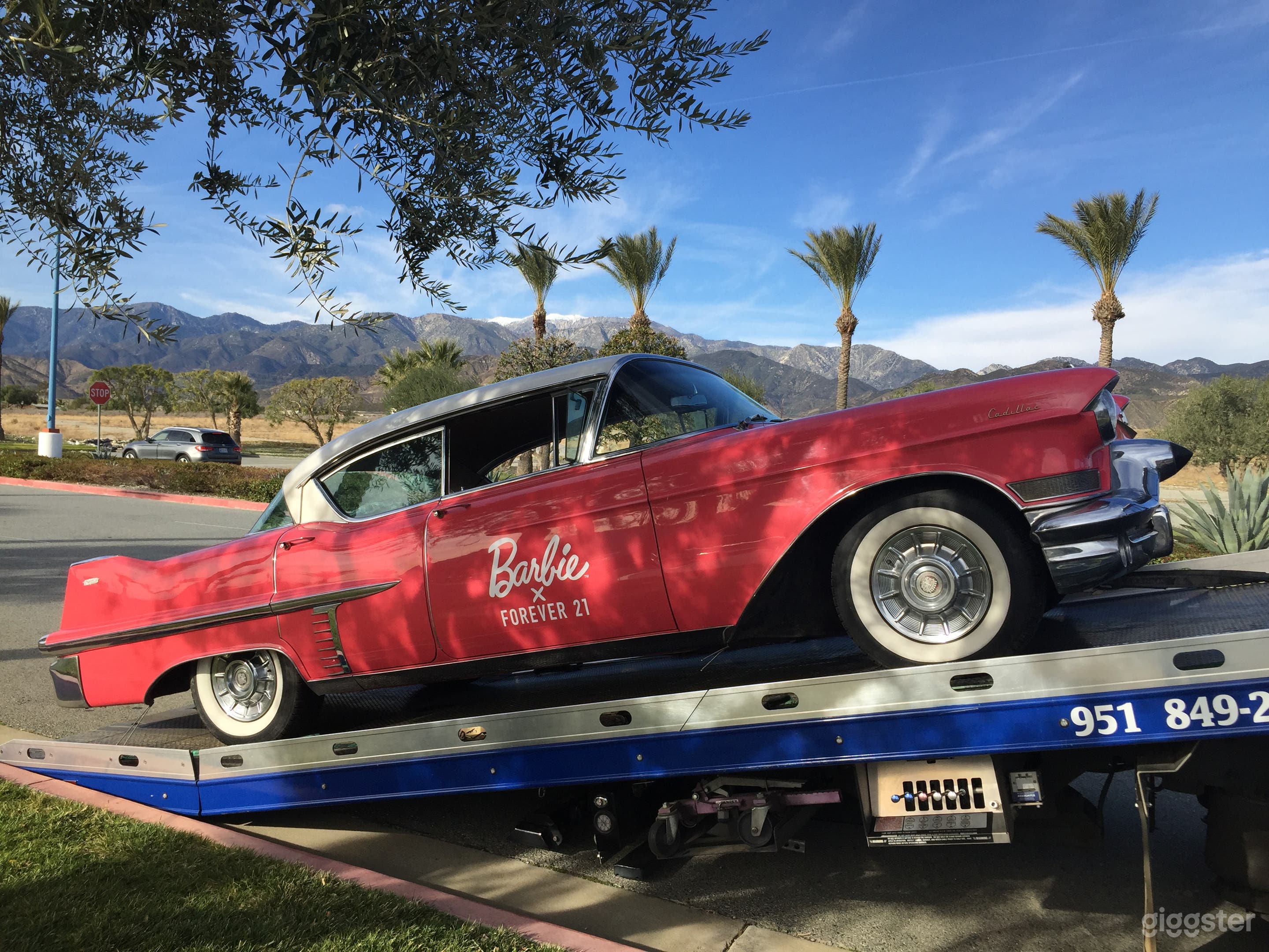 1957 Cadillac Pink 62 Series Photo 2