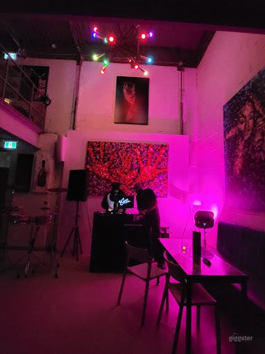Elegant Gallery Space for Private Parties and Even Photo 3