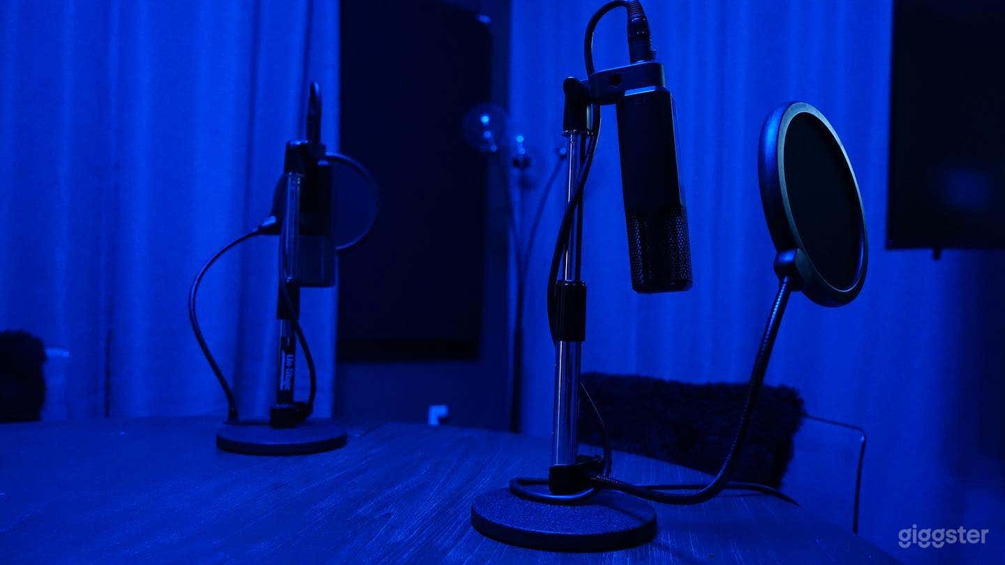 Contemporary Recording Studio in Fort Lee Photo 4