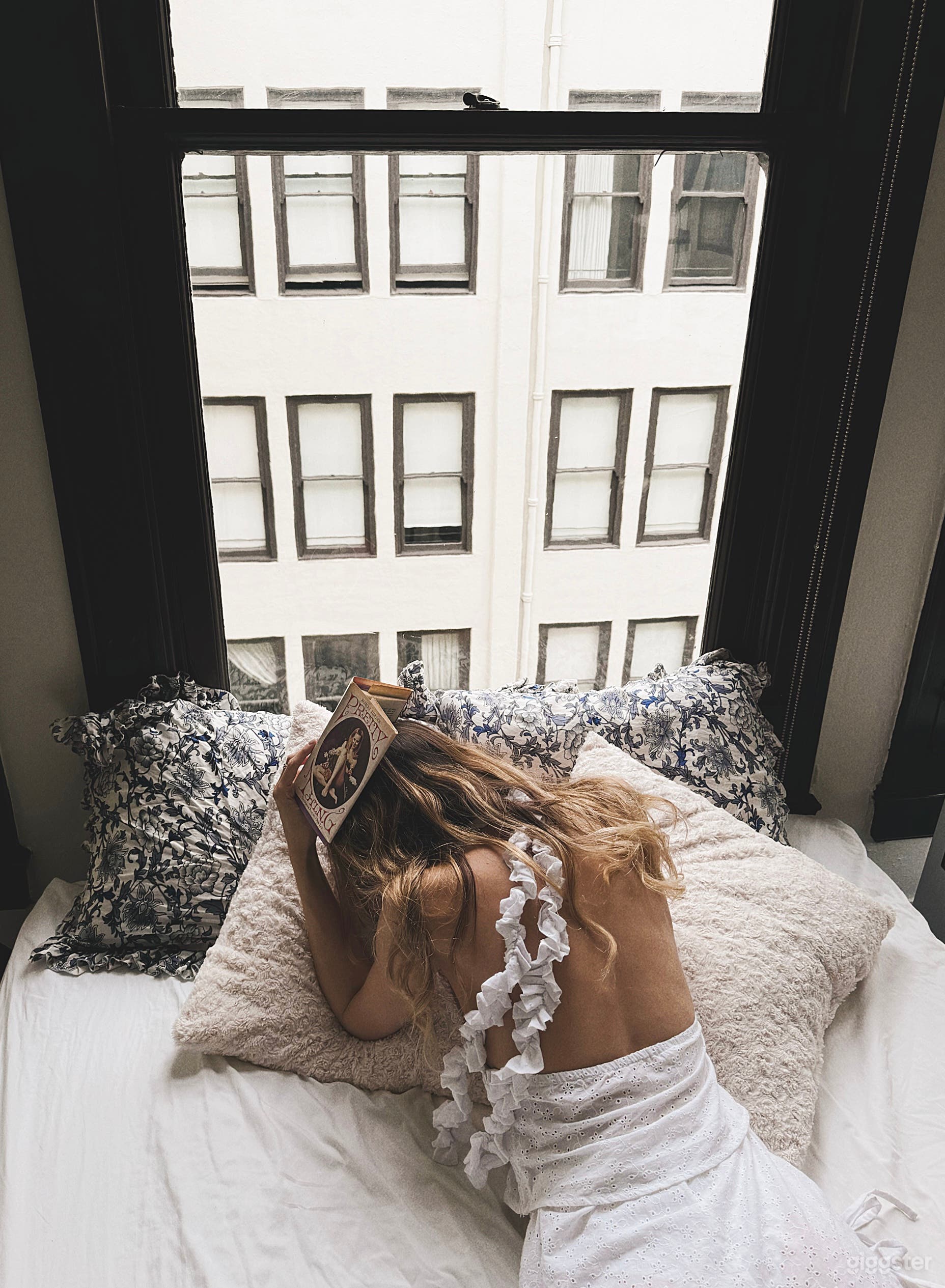 Historic Downtown Wabi Sabi Art Loft Gym Game Room Photo 1