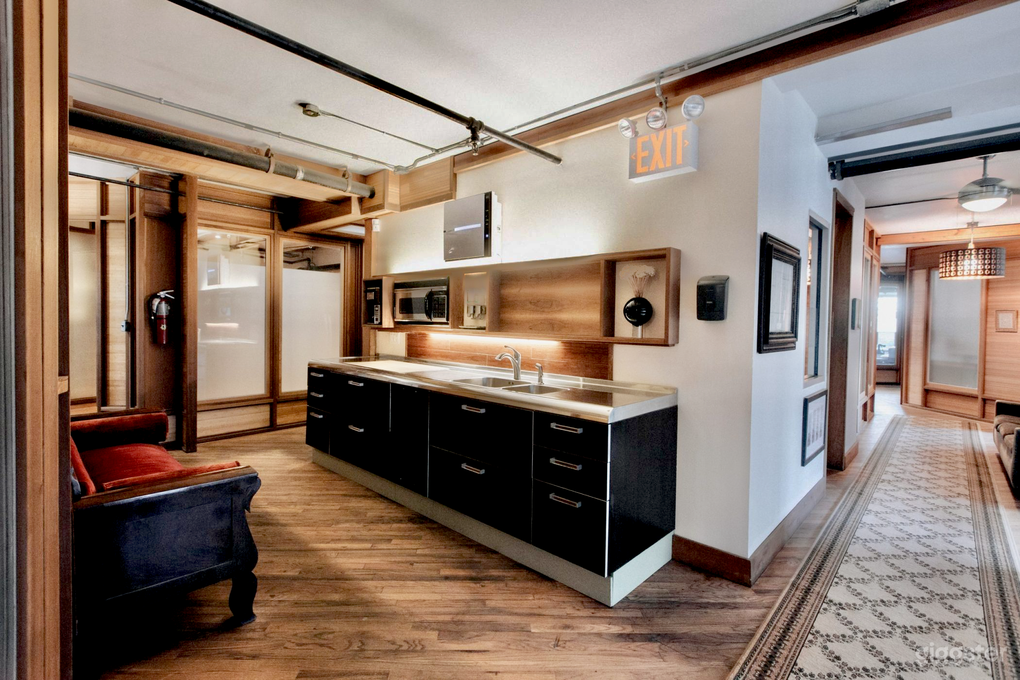 Gorgeous SoHo Rooftop Garden w/Manhattan Views Photo 2