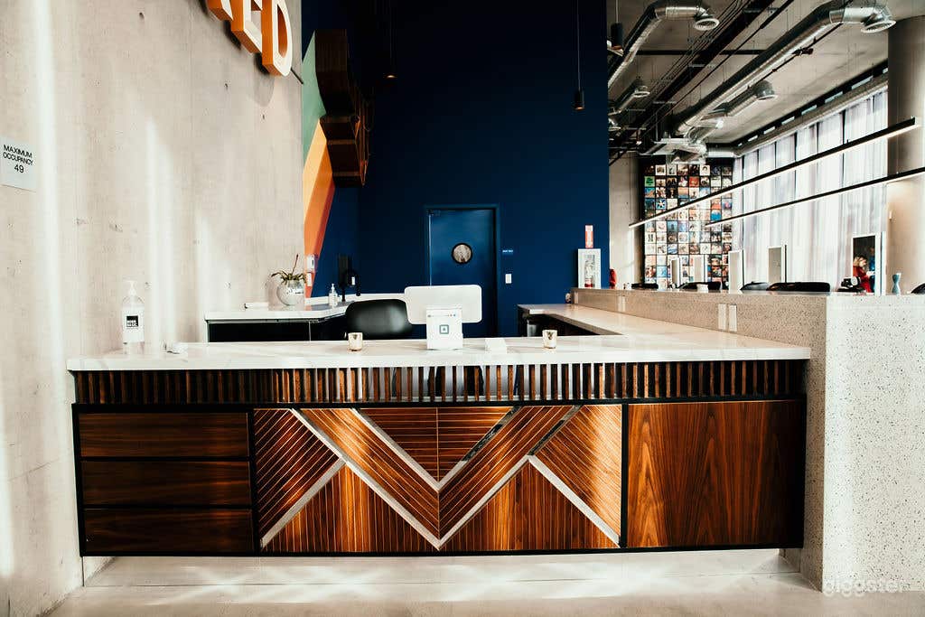 Photo by Alma Photography