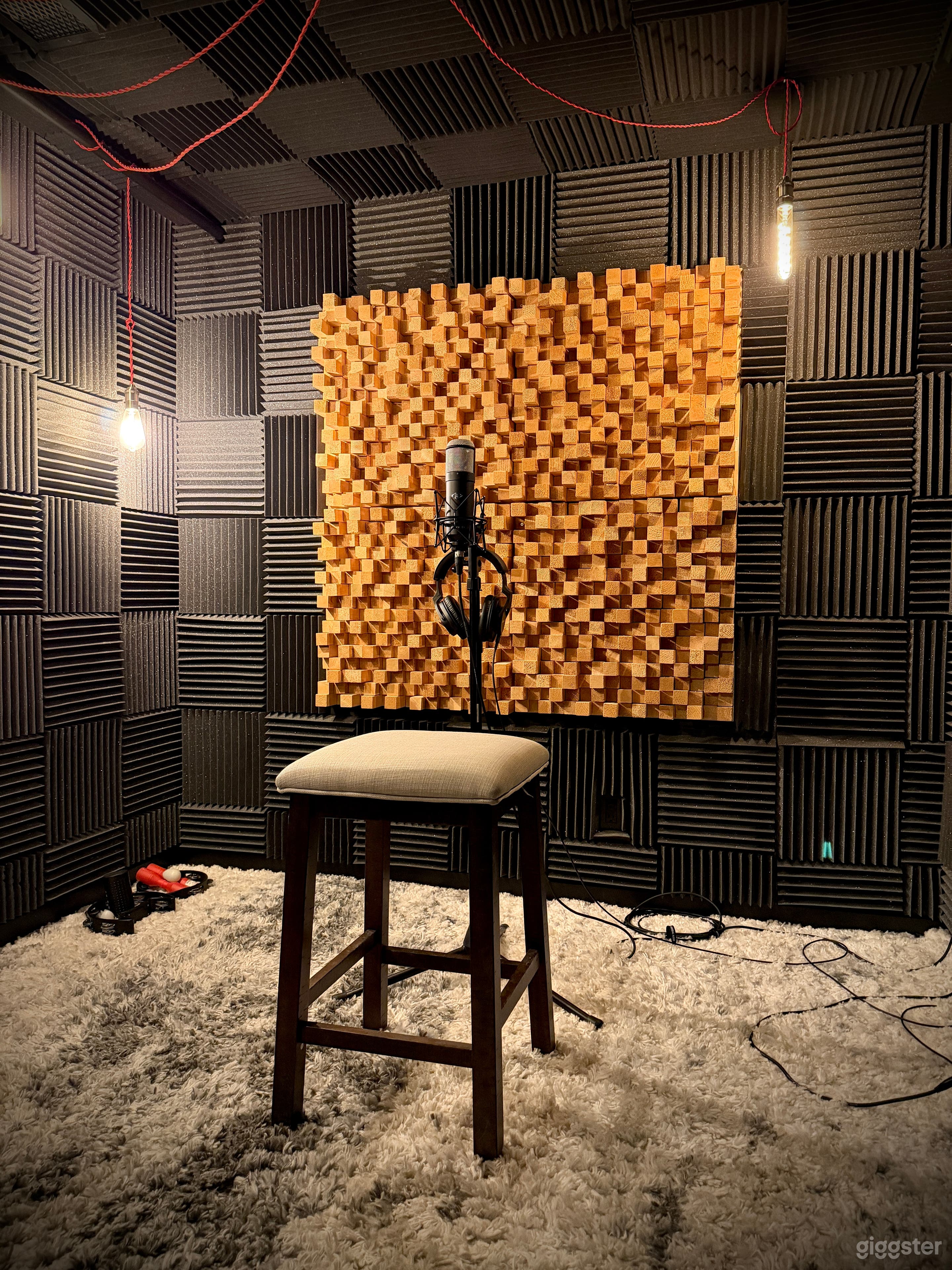 Leslieville Loft Music Studio for Creatives & Professionals Photo 3