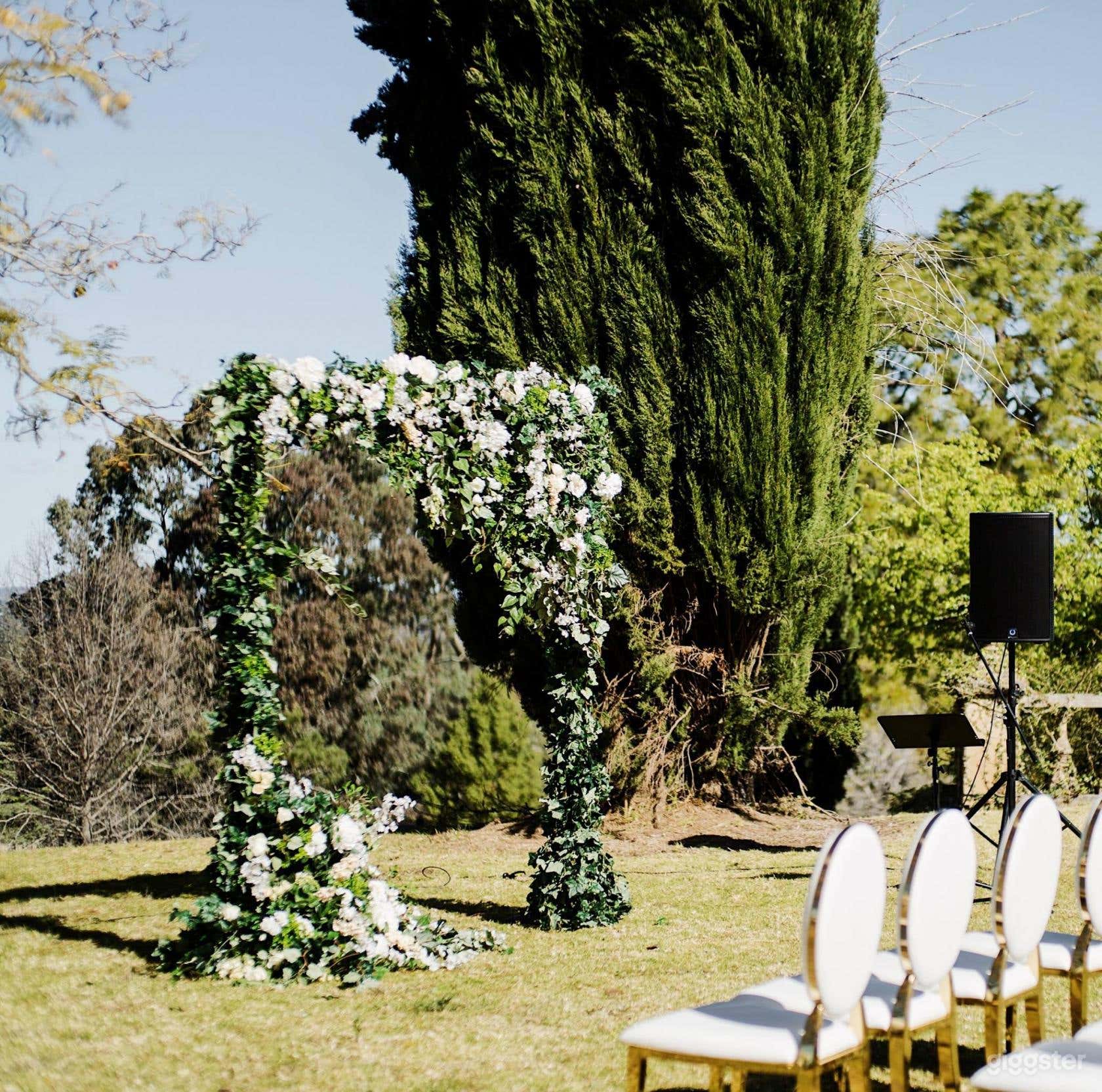 Cottage Lawns Event and Wedding Venue Photo 3