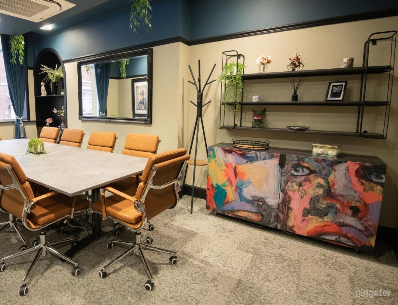 Trinity Suite Photo 4