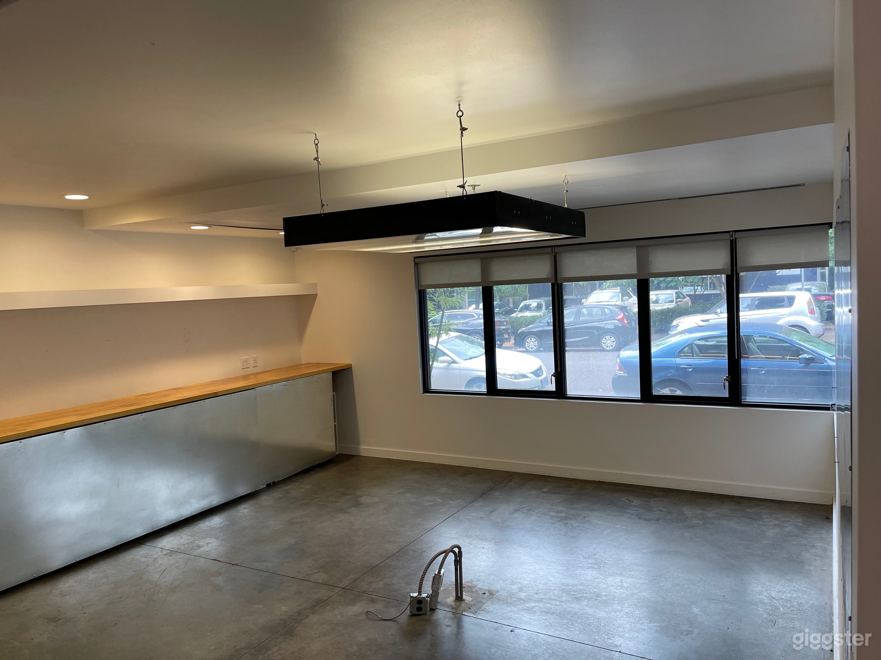 Video / Photo Shoot - Loft, Creative, Workshop Photo 3