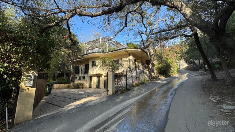 Secluded Film Friendly Bel Air Home 