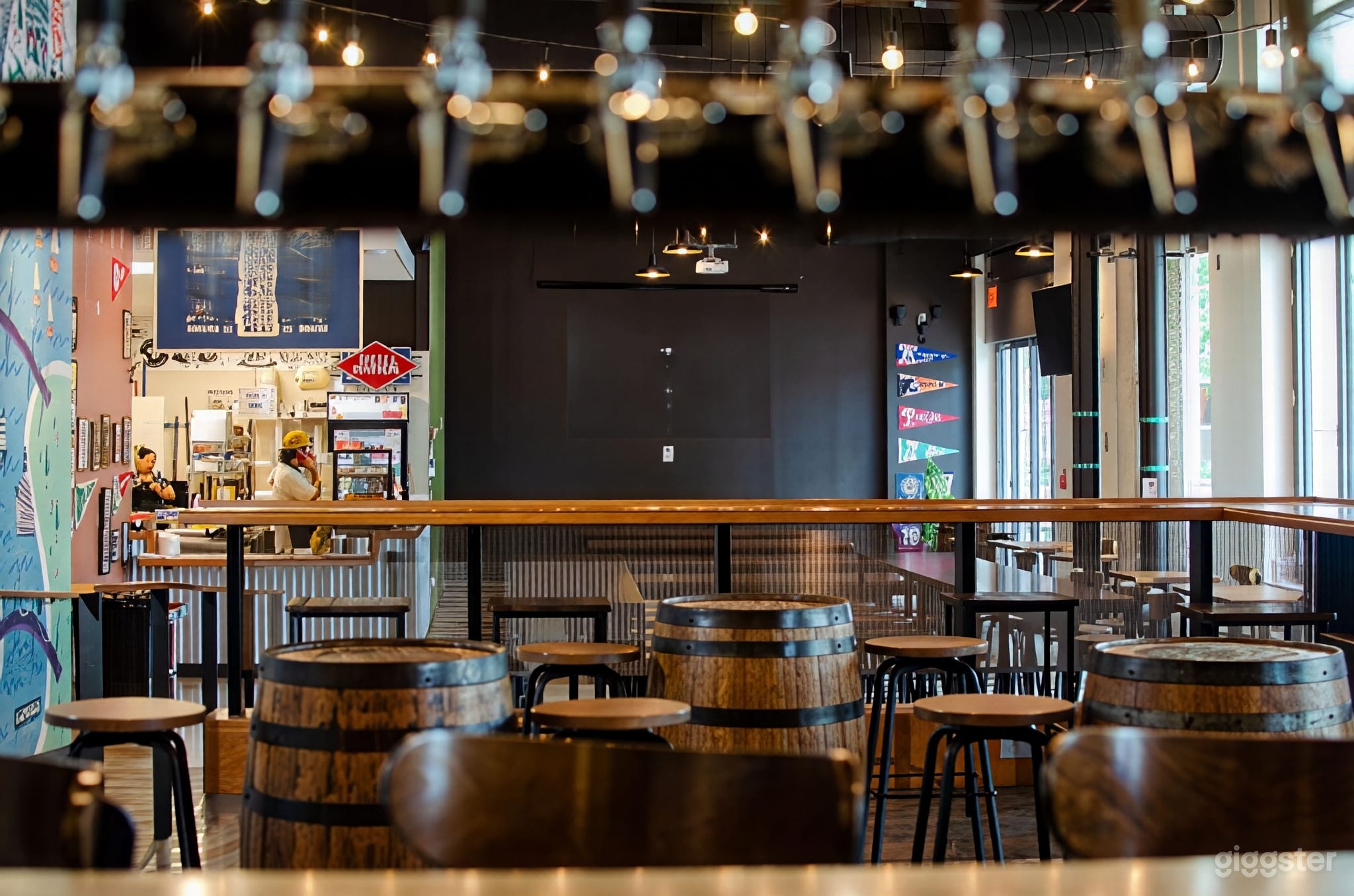 Spacious Brewery in the City Photo 3